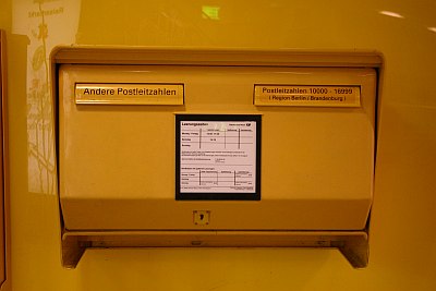 en détail: an der Wand